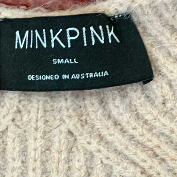 MINKPINK Cream V-Neck Sweater Classic Knit - Picture 2 of 15